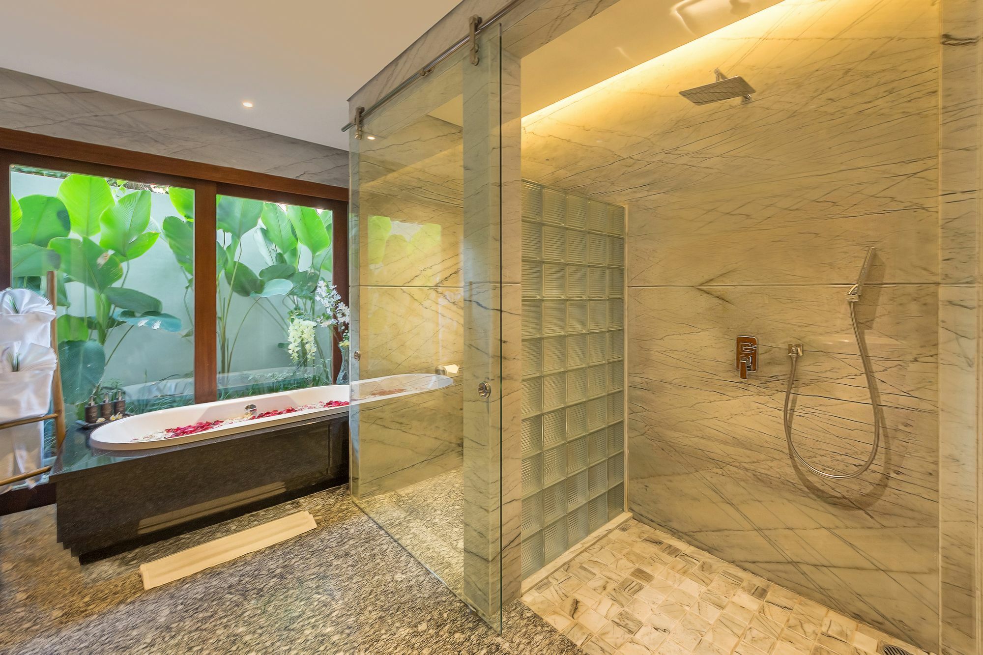 Mokko Suite Villas Umalas Bali Seminyak Esterno foto